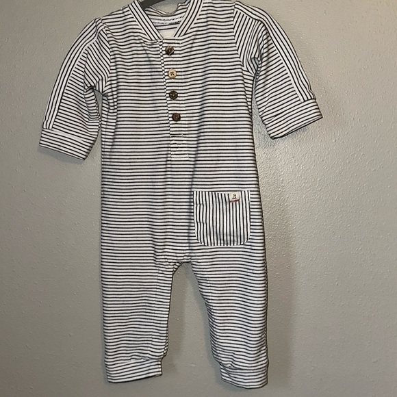 Me & Henry gray  And White Stripe Romper​ - Picture 1 of 4